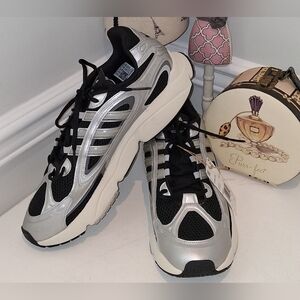 Adidas Black_White/Silver Lace Up Ozmillen Sneakers Men's Sz 13 NWT
